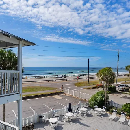 Summer Breeze Condominium 304